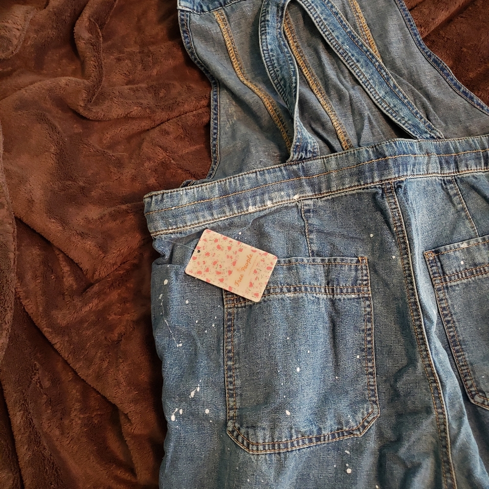 Jumper - Picture 3 of 3